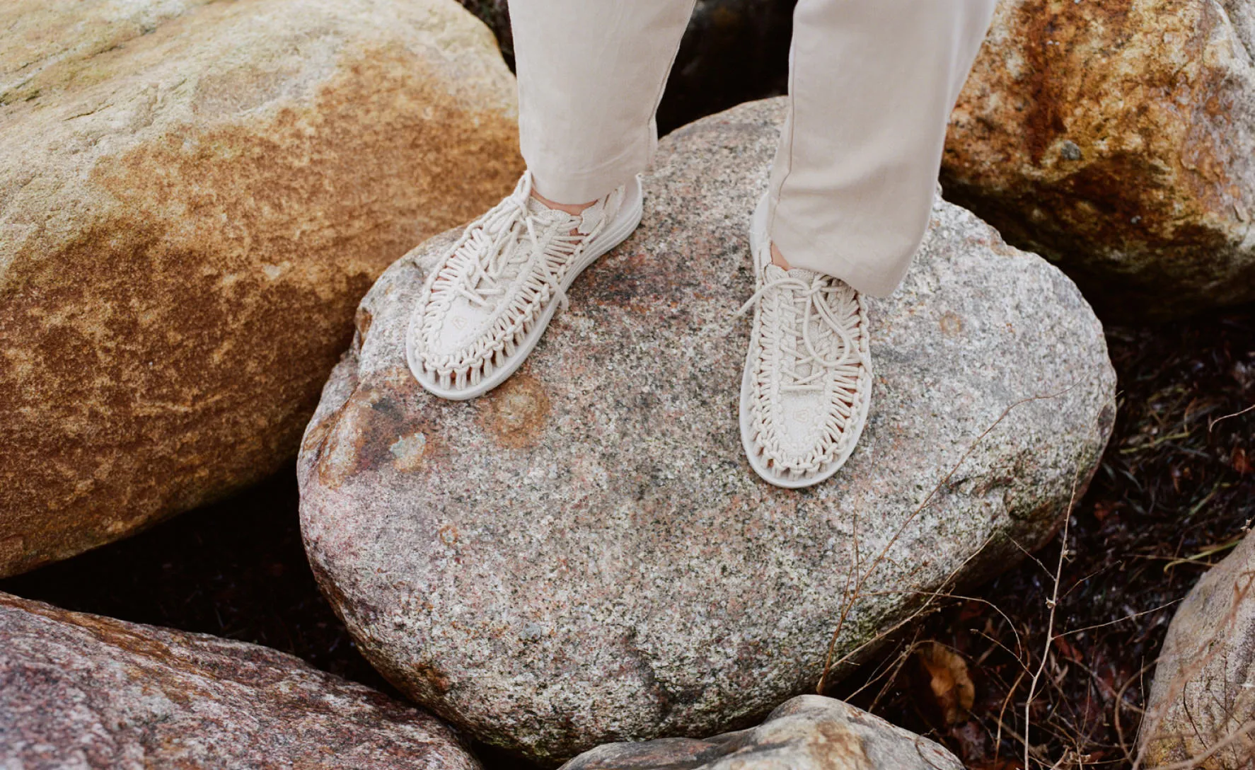 Women's UNEEK Canvas x Skall Studio - Image 7